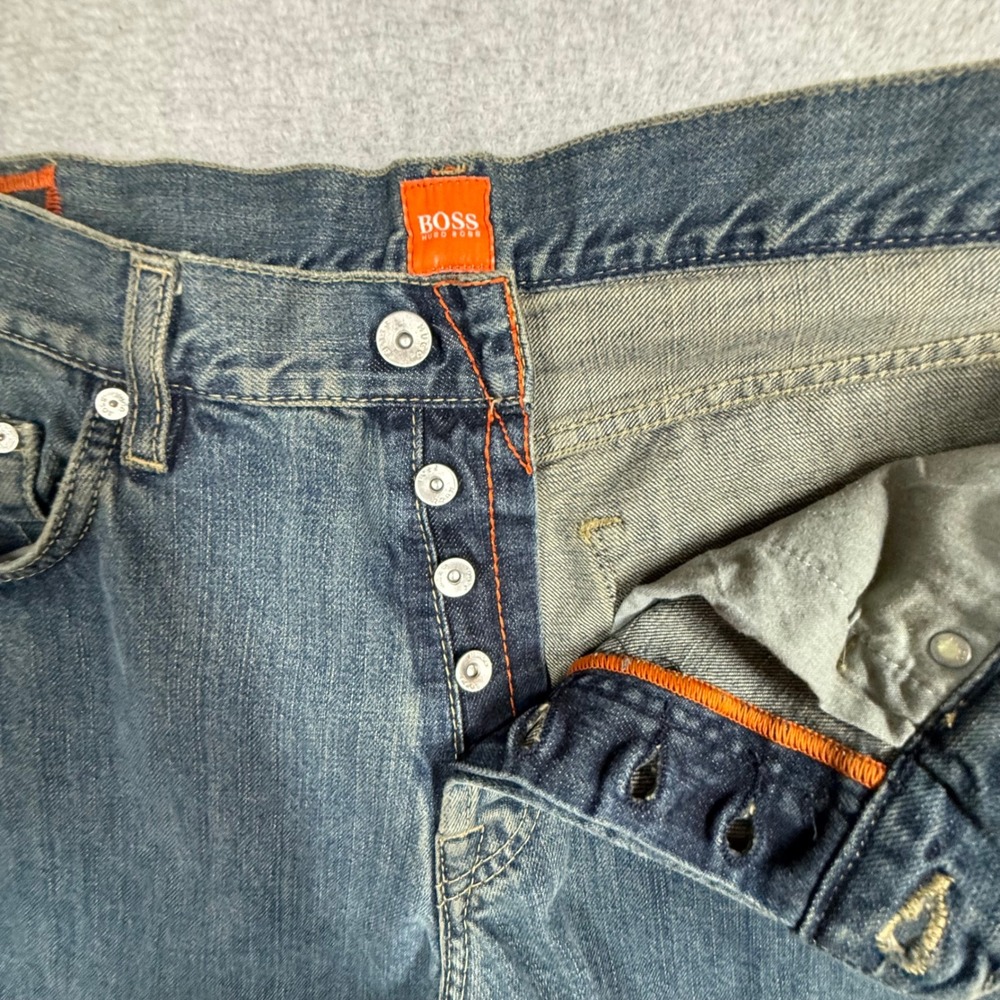 Hugo Boss HB1 Mens 34x34 Straight Leg Blue Denim Jeans Button Fly Orange Label - Picture 8 of 15